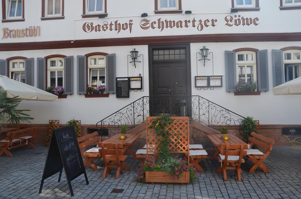 Hotel Schwartzer Loewe Babenhausen  Exterior foto